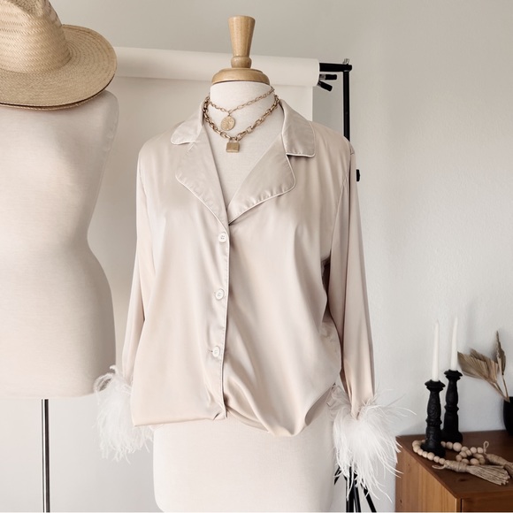 SOLD ❌ CREAM FEATHER DETAILED SILKY BLOUSE - Picture 7 of 13